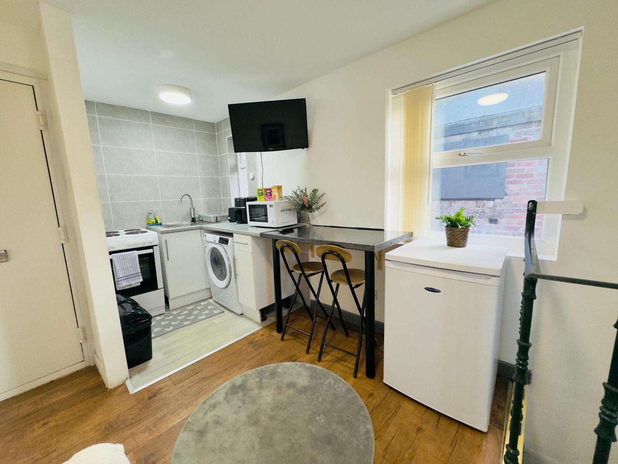 Cozy Flat Everton Liverpool